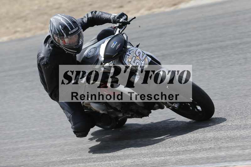 /21 17.06.2026  Ducati Schweiz Track Warmup ADR/Gruppe blau/52